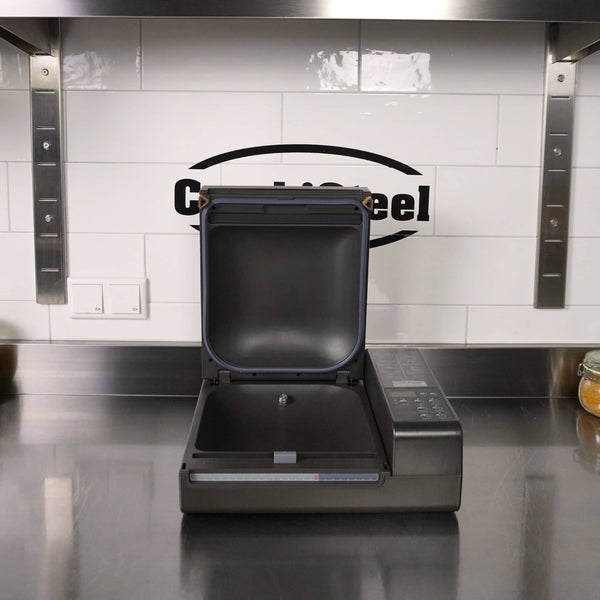 Cloche vacuum machine for individuals